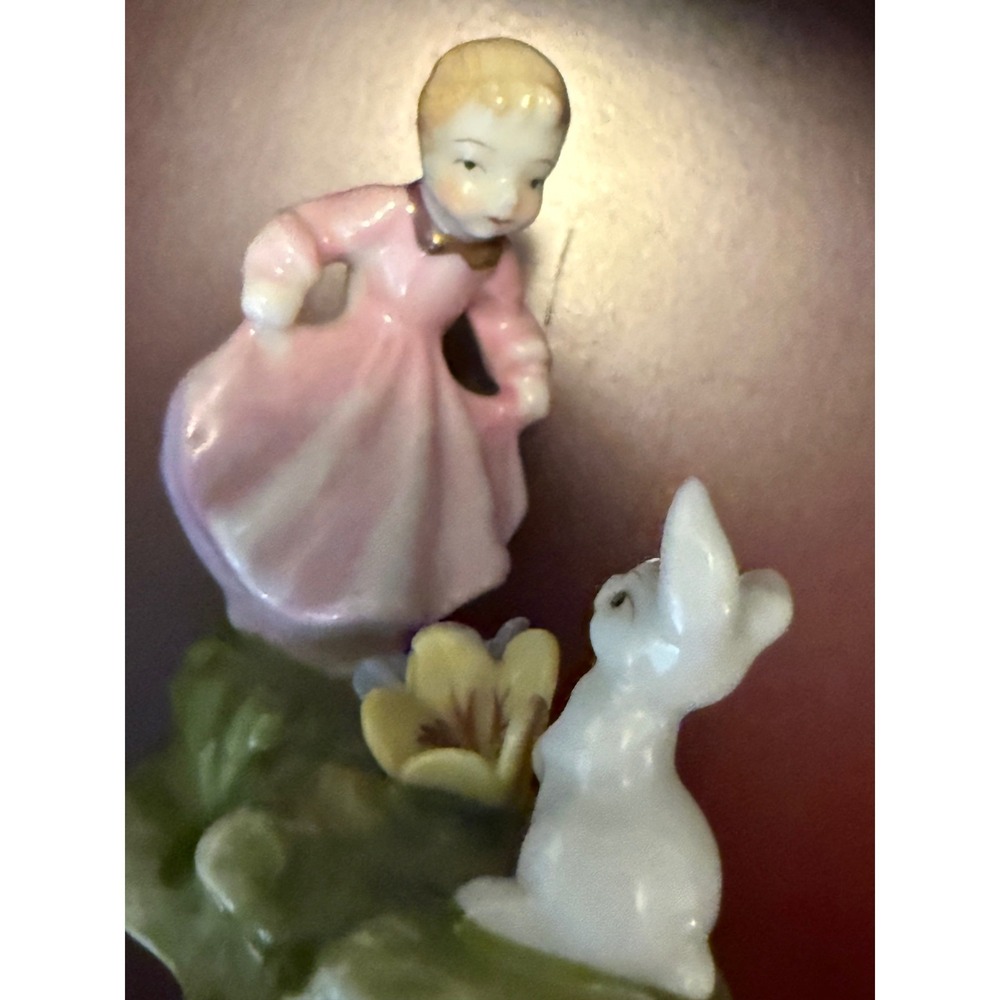 Vintage Porcelain Girl with Rabbit Hand Painted Ceramic Cottagecore Granny Style - Picture 11 of 16